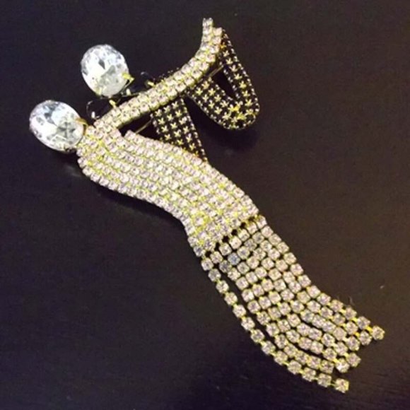 SHALL WE DANCE BALLROOM DANCERS IN CRYSTAL LONG DRESS AND TUX LONG GOLDEN PIN 64 - Picture 1 of 2